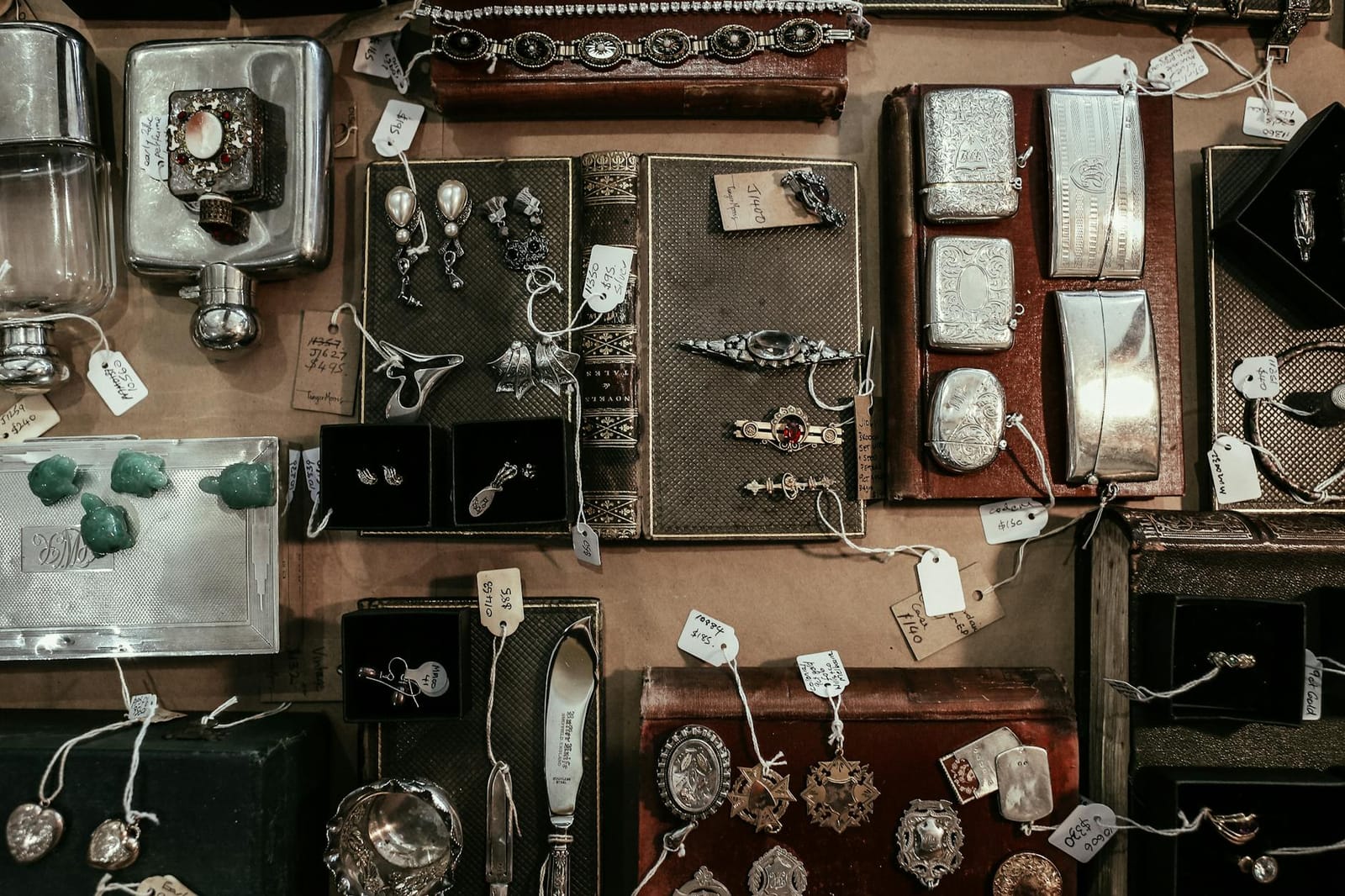 Van Cleef & Arpels cashes in on lucrative secondary market for vintage jewellery